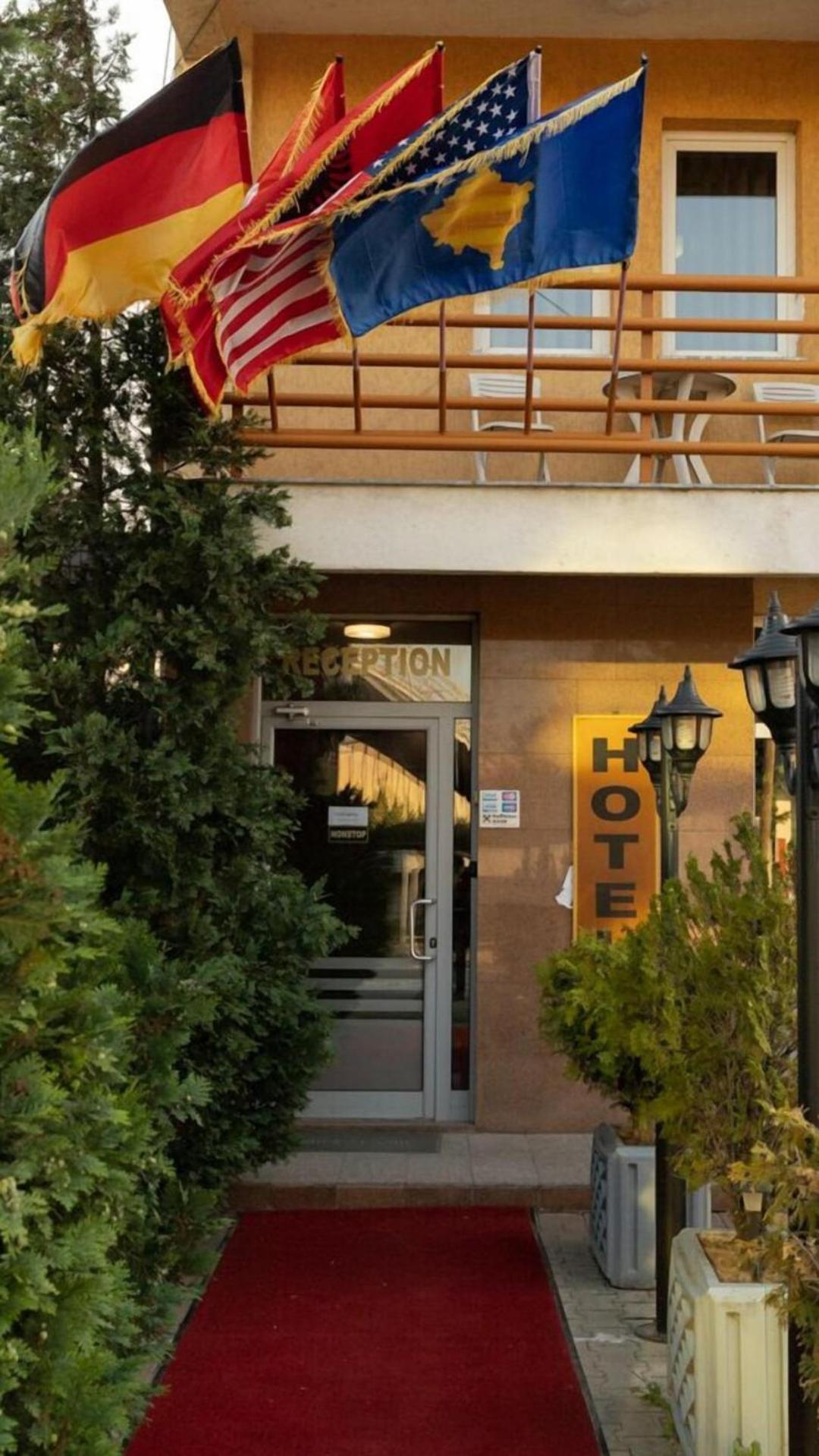 Boutique Hotel Igmas, Prishtina Pristina Exterior photo